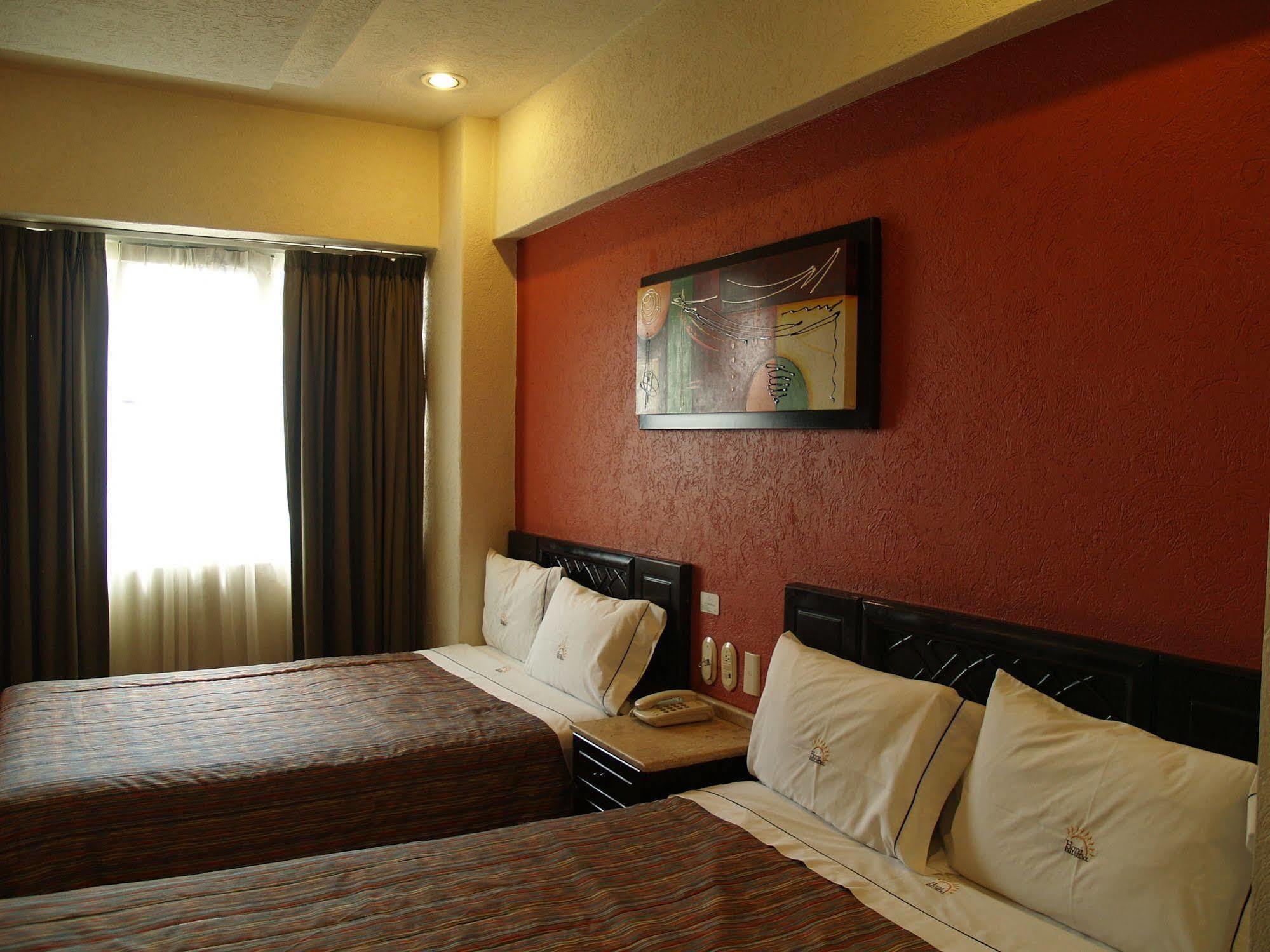 Hotel Real Del Sol - Zona Expo Industrial Guadalajara Extérieur photo