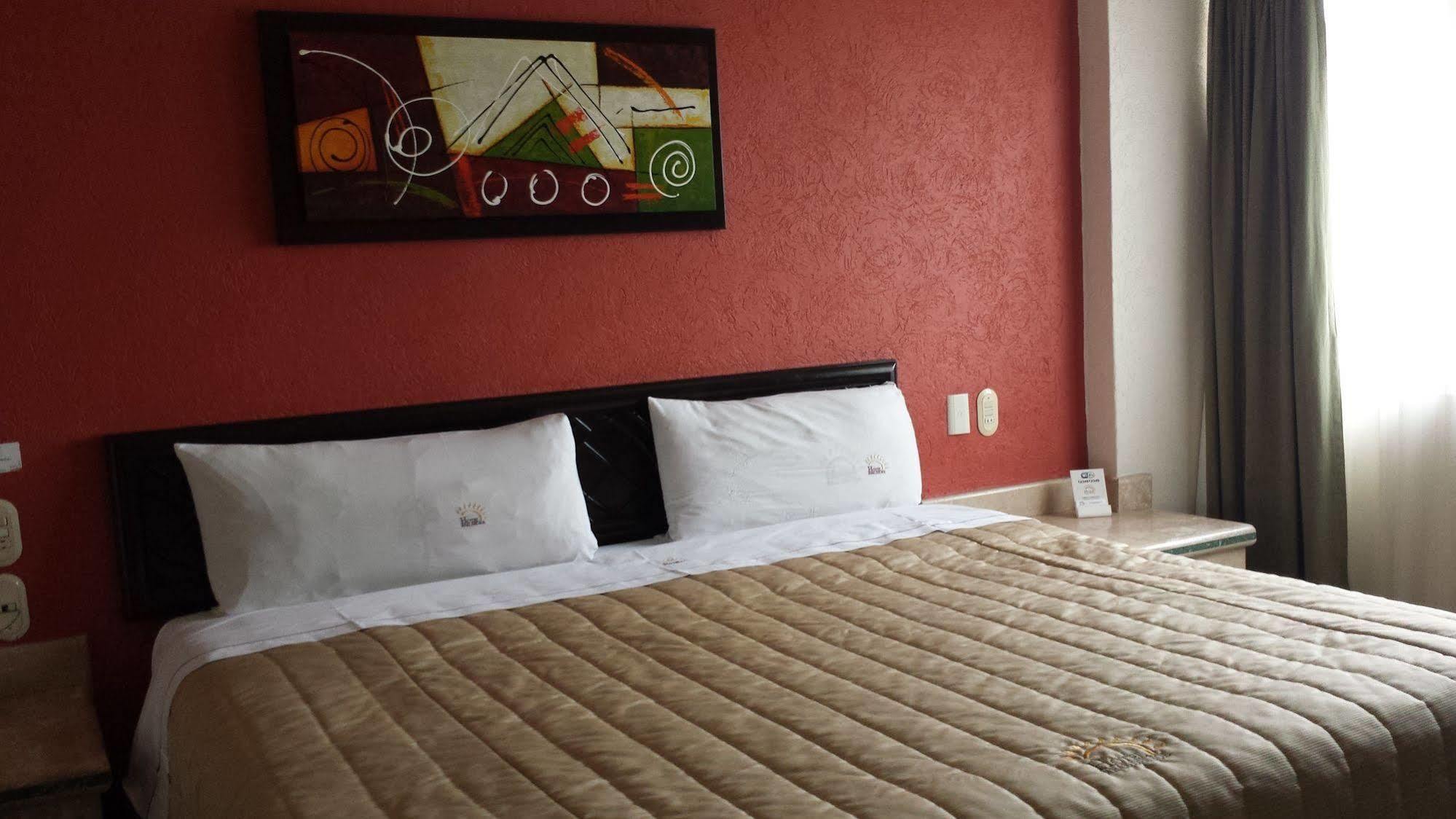 Hotel Real Del Sol - Zona Expo Industrial Guadalajara Extérieur photo